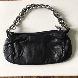 CHAINLINK LEATHER BAGUETTE